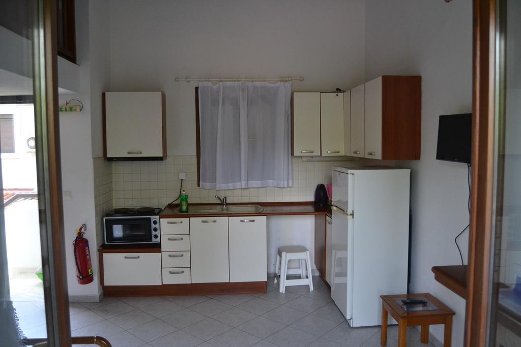 House Anna Apartment Nikiti  Exterior photo
